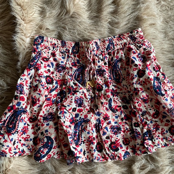 Like new Zara paisley mini flutter skirt - Picture 6 of 6